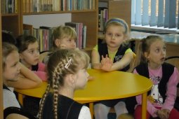 Czytanie dzieciom z SP nr 1 - Dawne czasy - czyt. Cz. Somerlik_2