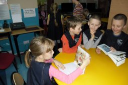 Czytanie dzieciom z SP nr 1 - Dawne czasy - czyt. Cz. Somerlik_9